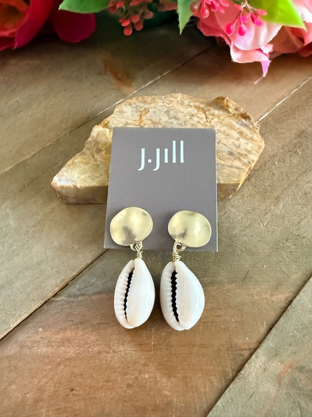 J. Jill Cowrie Shell Drop Earrings Gold Disc Dangle Boho Coastal Beach